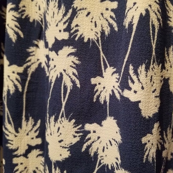 Lularoe BNWT Lucy skirt palm trees small - Picture 2 of 2
